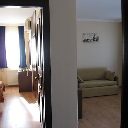 Seaview Suite Hotel Kusadası Exteriör bild